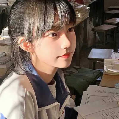 通薏冉